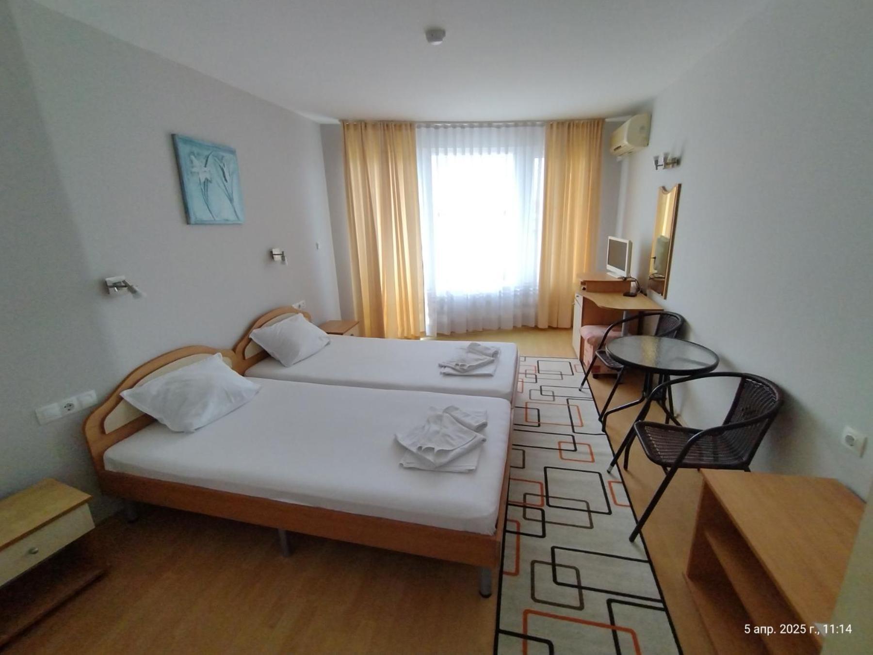 Family Hotel Coral Sozopol Luaran gambar