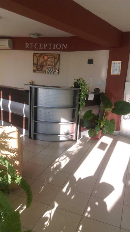 Family Hotel Coral Sozopol Luaran gambar